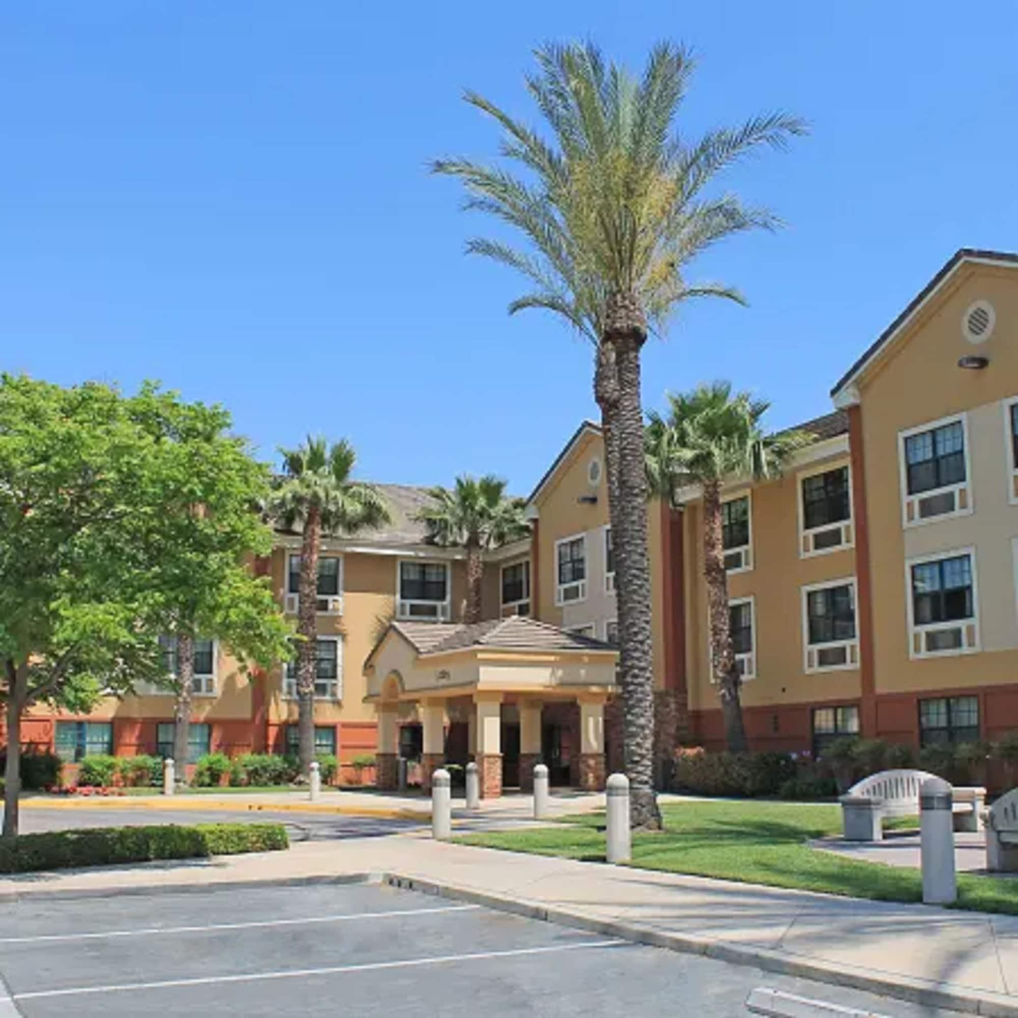 La Quinta Inn & Suites By Wyndham Ontario Airport Kültér fotó